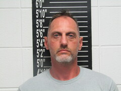Mugshot of Eaton, Jeremy Dale