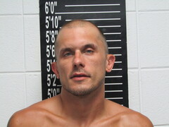 Mugshot of Schmidt, Christopher Danny
