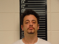 Mugshot of Armstrong, Jayson Edward